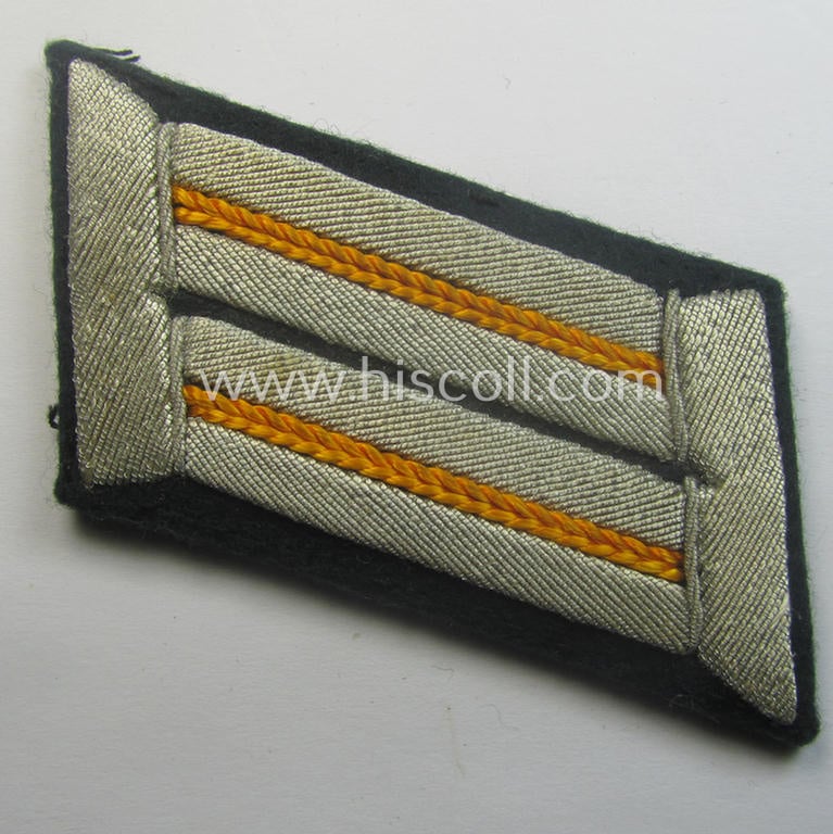 Pair of WH (Heeres) officers'-type collar-tabs: 'Offizier der Kavallerie o. Aufkl.-Trpn.'