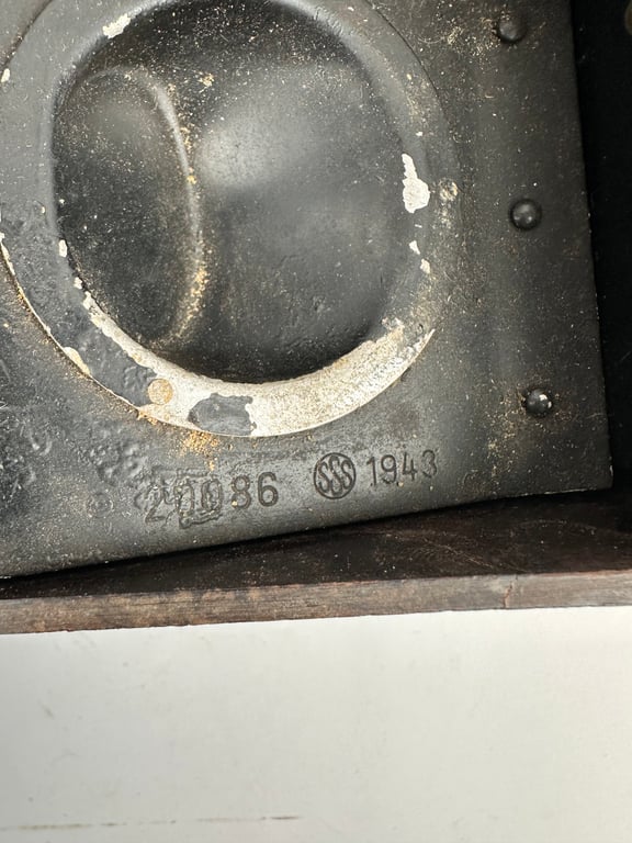 Nice original German WW2 FF33 Field Telephone (Feldfernsprecher 33) 1943