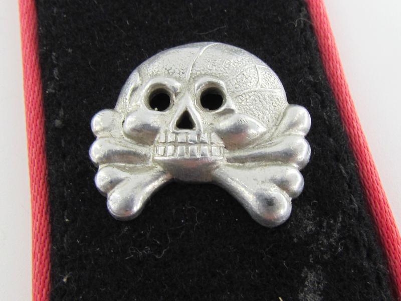 Wehrmacht (Heer) Panzer collar-tab set