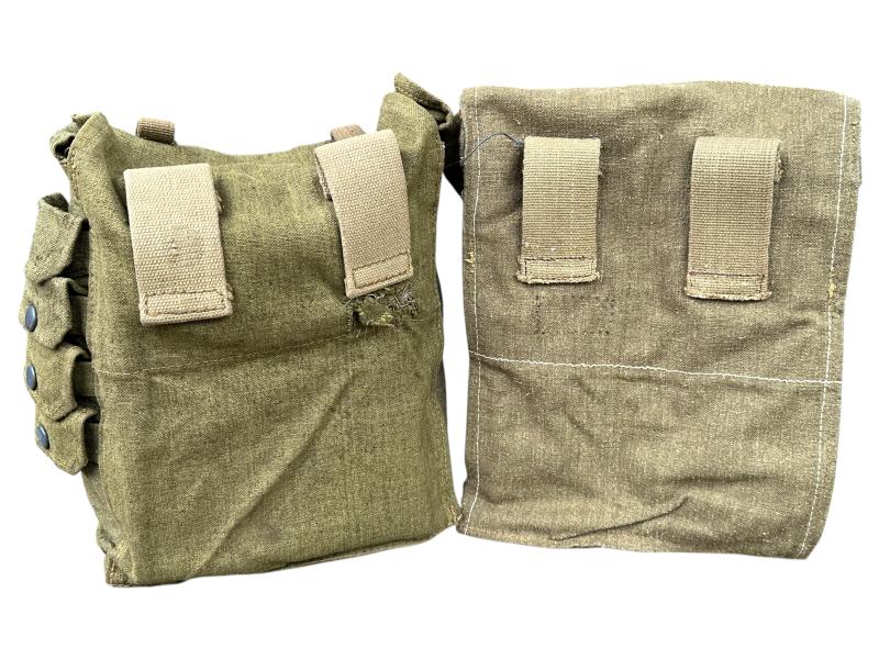 Late-war Pioneer Combat Assault Pouches