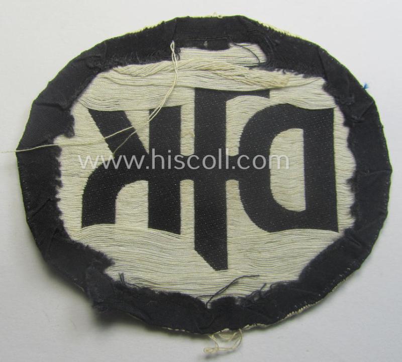 Interesting, youth-related (I deem) sports'-badge depicting the characters 'DJK' (and as such intended for the pre-1933 association named: 'Deutsche Jugendkraft')