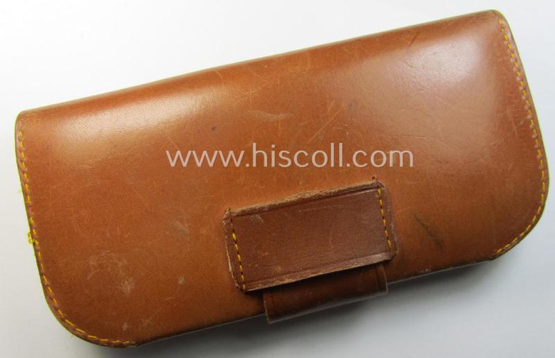Neat - smaller-sized- albeit regrettably empty! - genuine leather-based pouch as was intended to hold a medical-set (ie. 'Kleines Feldbesteck') as was specifically intended for an: 'N.S.D.A.P. o. SA'-related 'Feldscher' (ie. medical orderly)