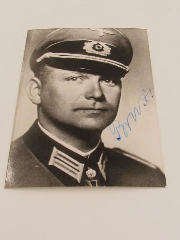 Albert Brux – Schützen-Rgt. 66 & Panzer-Grenadier-Rgt. 40 (Oakleaves)