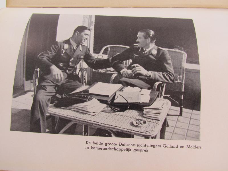 German/Dutch Wartime Book (Mölders en zijn Mannen)