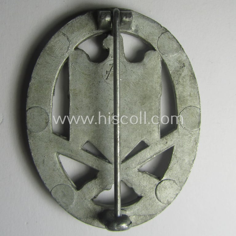 Attractive - and not that easily found! - 'Allgemeines Sturmabzeichen' (or: General Assault Badge ie. GAB), being a neat zinc- (ie. 'Feinzink'-) a maker- (ie. 'A'-marked-) example as was procuced by the: 'Assmann'- company