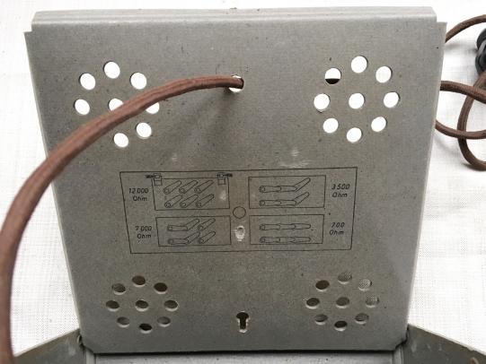 WH (Heer) Carton loudspeaker