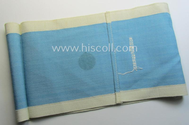 Linnen-based- and/or light-blue-coloured armband (ie. 'Armbinde') depicting an interwoven white-toned circle (ie. dot-) and dito white-coloured borders as was intended for usage by a: 'Luftschutzwart des Reichsluftschutz-Bundes'