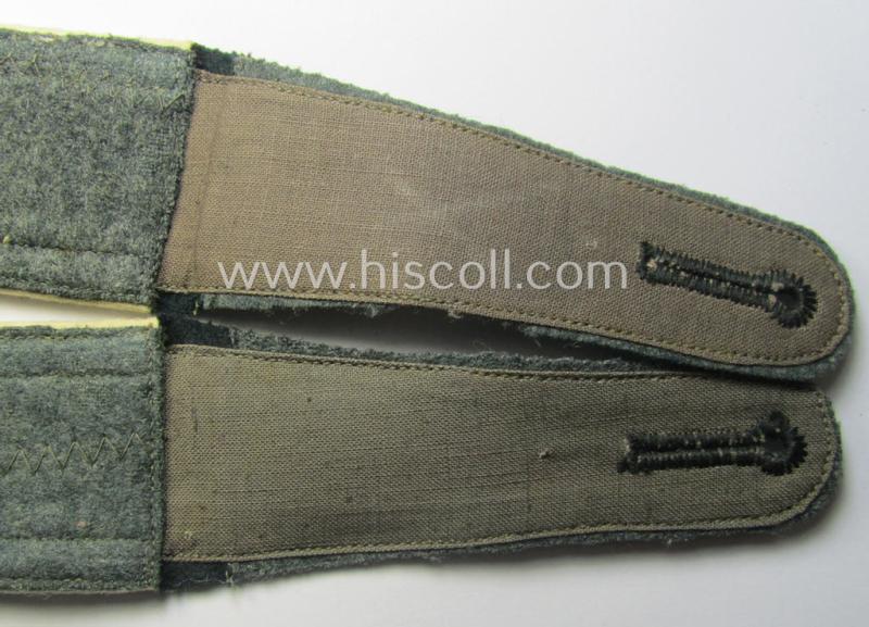Pair of early- (ie. pre-) war-period WH (Heeres), 'M36'- (ie. 'M40-) pattern (rounded-styled and neatly 'cyphered') NCO-type shoulderstraps as was intended for an: 'Uffz. des Wehr-Ersatzdienstelle im Wehrkreises XIII'
