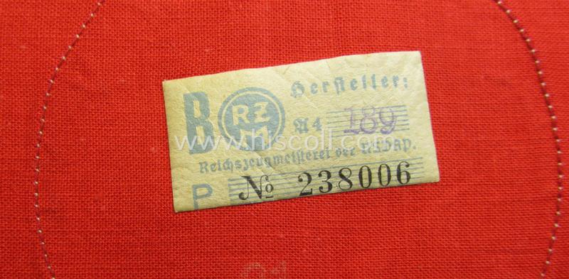 Attractive, linnen-based armband (ie. 'Armbinde') as was intended for usage by the staff of the: 'SA-Wehrmannschaften' (being a hardly used example that still shows its period-attached so-called: 'RzM'-etiket)