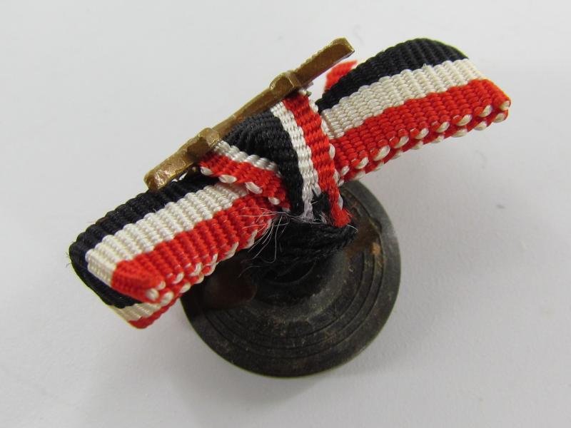 German Ribbon Bar , Button Variant