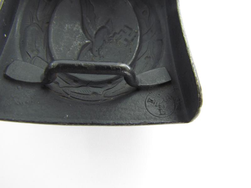 Tabbed steel Luftwaffe belt buckle E. Schneider 1941 Lüdenscheid