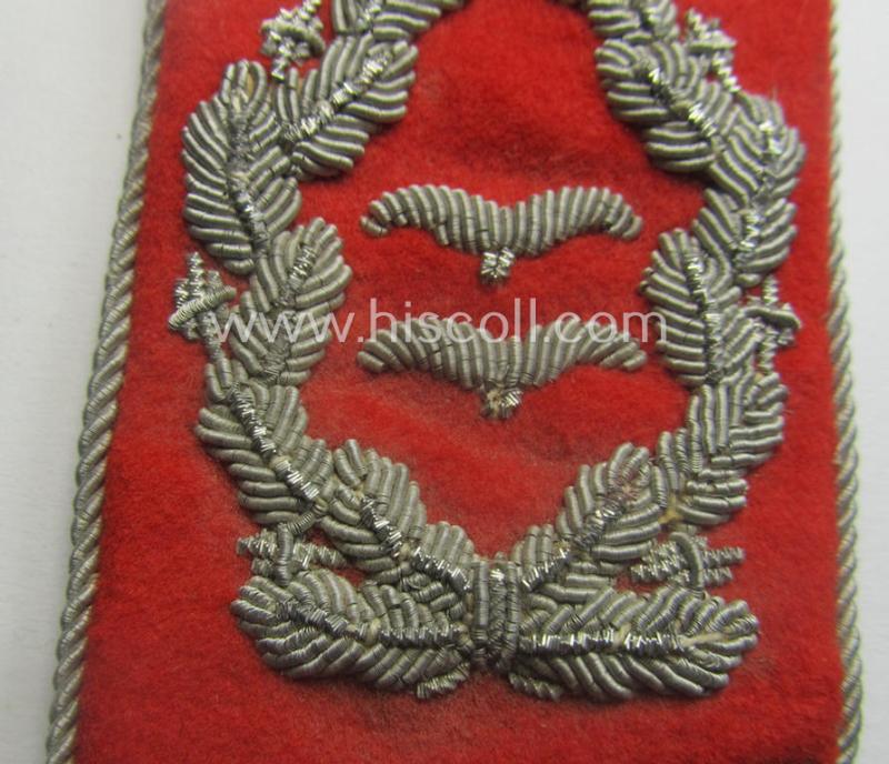 Pair of neatly hand-embroidered, WH (Luftwaffe) officers'-type collar-patches as executed in bright-red-coloured wool as was intended for usage by an: 'Oberstleutnant der Flak-Artillerie-Trpn.'