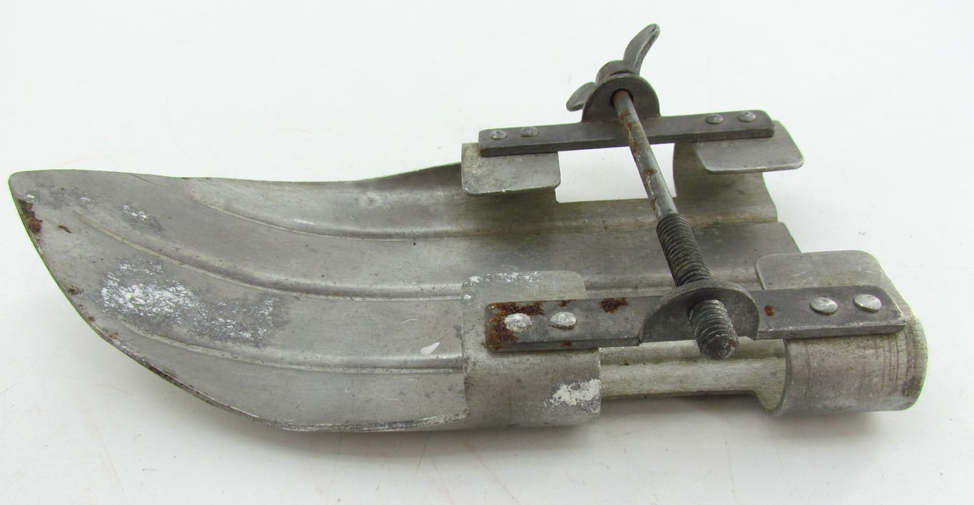 German Gebirgsjäger Ski Tip Emergency Repair Clamp