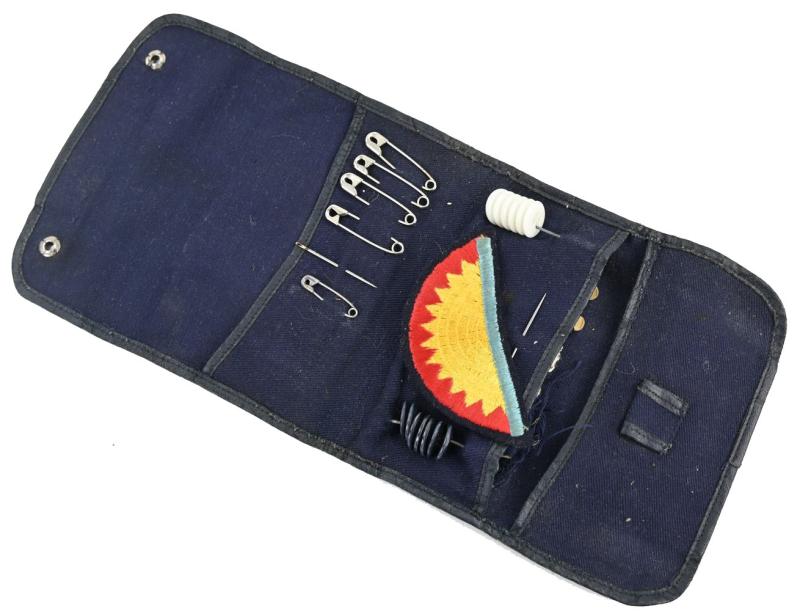 US Navy WW2 Sewing Kit