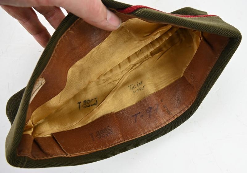 US WW2 Paratrooper Grouping William Tein