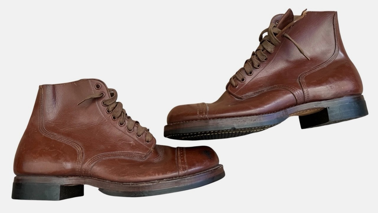 US WWII Type II Service Shoes ( unissued )