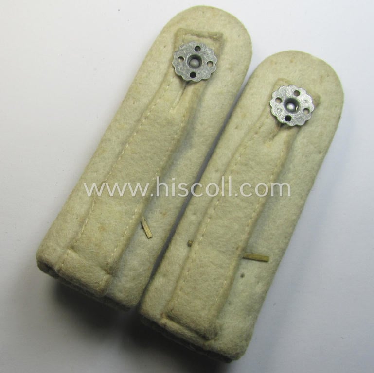 Truly worn pair of WH (Heeres) officers'-type shoulderboards: 'Oberleutnant eines Infanterie-Rgts.'