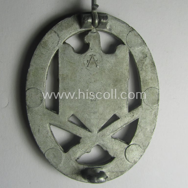Attractive - and not that easily found! - 'Allgemeines Sturmabzeichen' (or: General Assault Badge ie. GAB), being a neat zinc- (ie. 'Feinzink'-) a maker- (ie. 'A'-marked-) example as was procuced by the: 'Assmann'- company