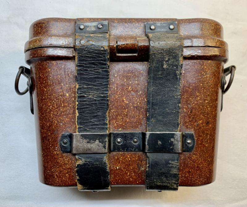 WH (Heer) Bakelite 6x30 Binoculars Case -1943-