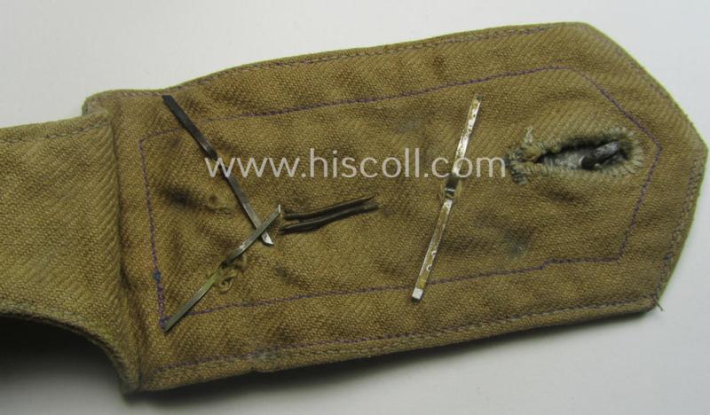 Single, WH (Kriegsmarine) 'tropical-styled', 'cyphered' NCO-type shoulderstrap (as was specifically intended for usage on the KM-tropical-shirts ie. tunics) as was intended for a: 'Stabsoberfeldwebel'