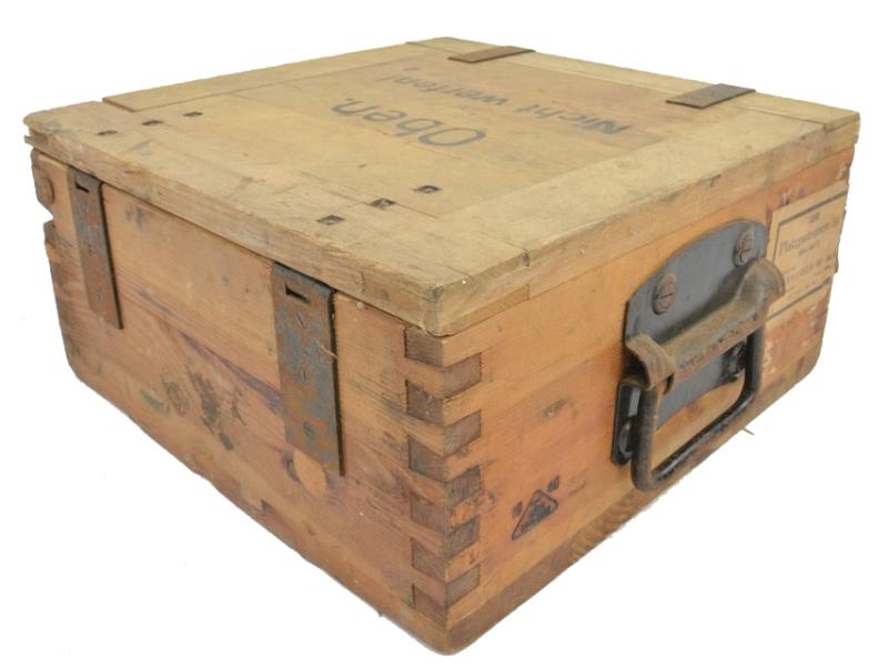 German WH Ammunition Box 'Platzpatronen 33'