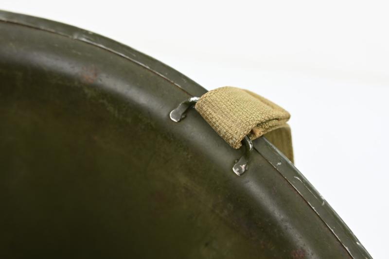 US WW2 M1 Fixed Bale Helmet 'Schlueter' War Reject