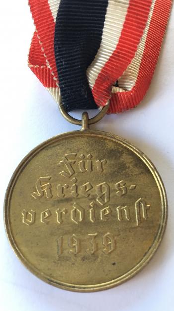 German WW2 ‘kriegsverdienstmedaille’