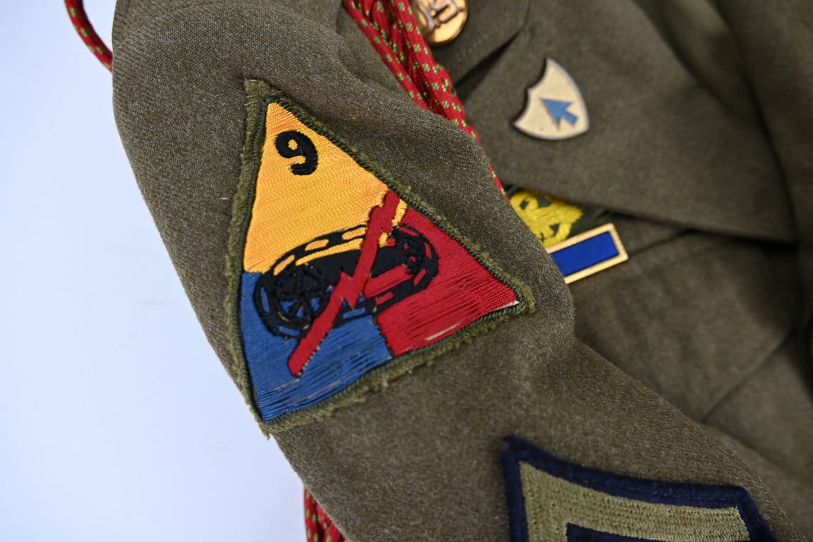 US WW2 Named Ike Jacket '9th Armoured Division'