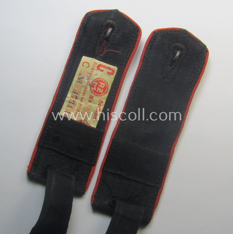 Pair of bright-red-piped, so-called: 'Allgemeine-HJ' (ie. Hitlerjugend) shoulderstraps as intended for usage by a: 'Hitlerjunge' who served within: 'Bann 270' (270 = 'Bann Schlossberg o. Schaulauen' in the 'Gebiet Ost Ostland')