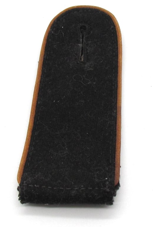 Waffen-SS EM/NCO Aufklärung/Kradschützen Shoulder Board