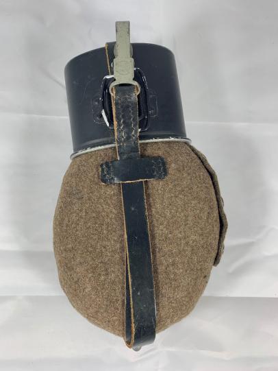 WH (Heer) M31 Canteen and Cup -SMM 42-