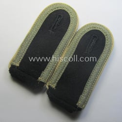 Stunning pair of Waffen-SS NCO-type shoulderstraps as piped...