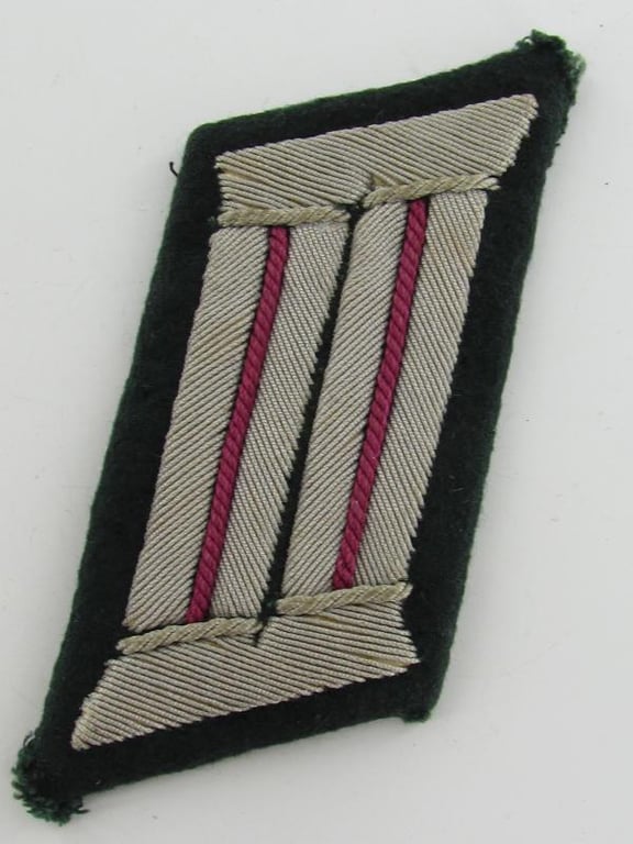 Wehrmacht ( Heer ) Nebelwerfer ( Smoke Troops ) Officers Collar Tabs