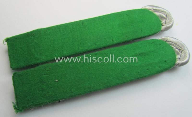 Attractive - fully matching and most certainly very scarcely encountered! - pair of (high-ranked!) officers'-type shoulderboards as intended for usage by a: 'Warnzentralenoberführer des L.S. Warndienstes' (or: 'LSW')