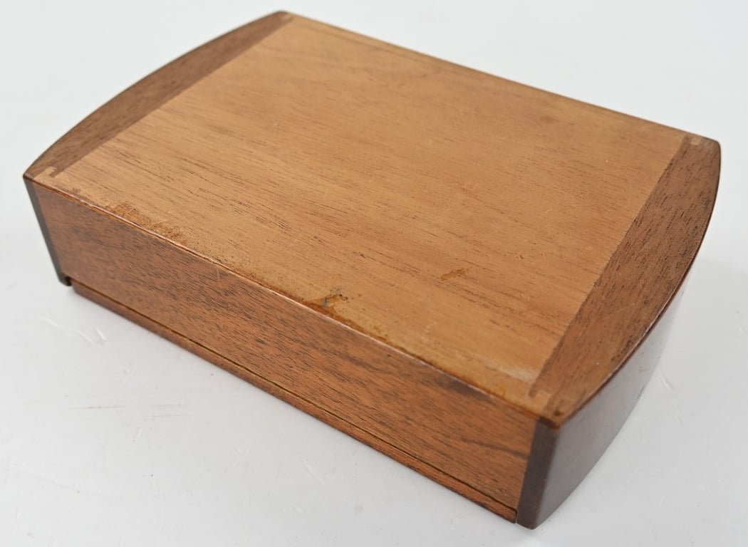 German KM Sigarbox Paris 1943