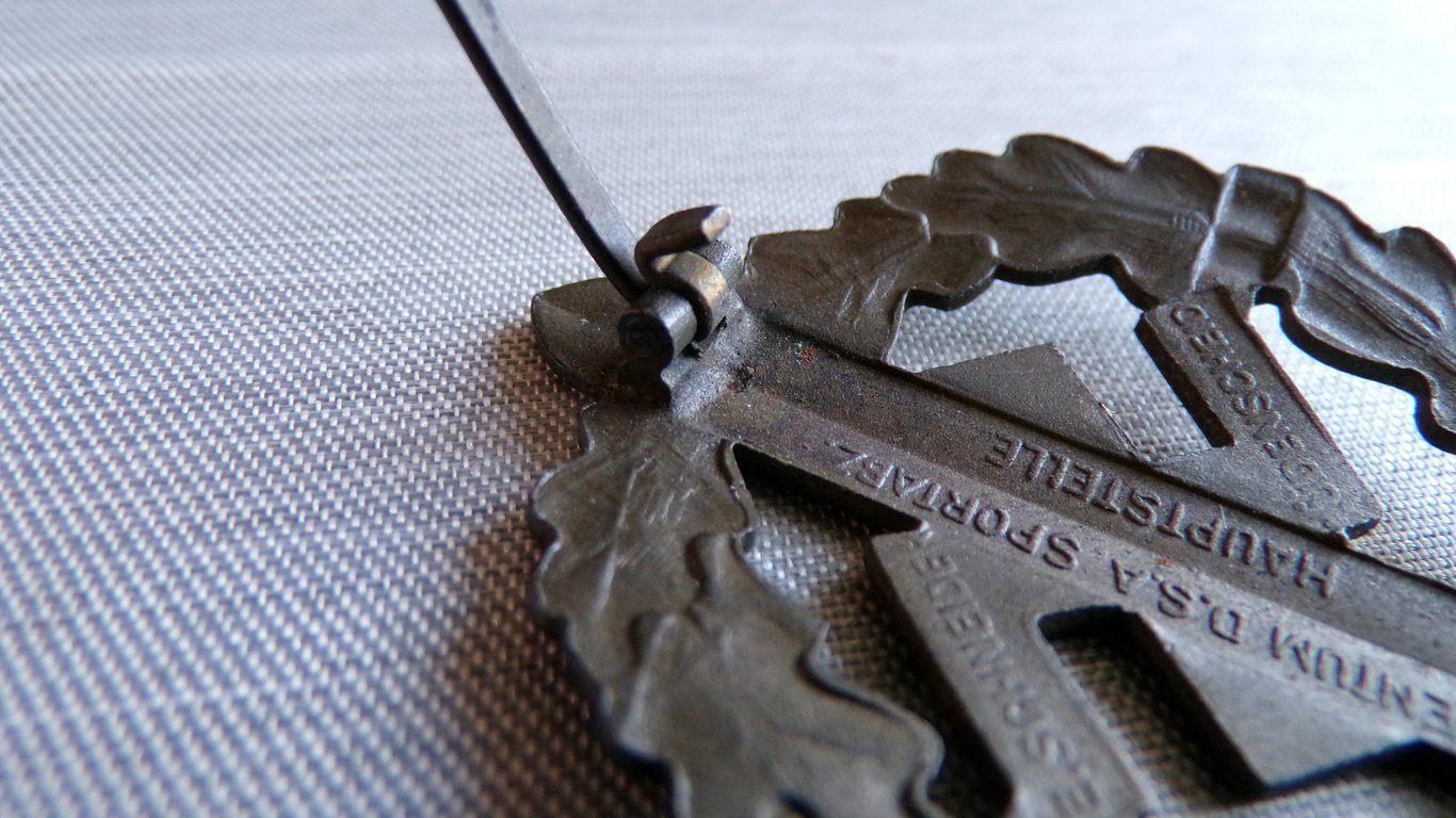 SA Sports Badge in Bronze E. Schneider & Numbered