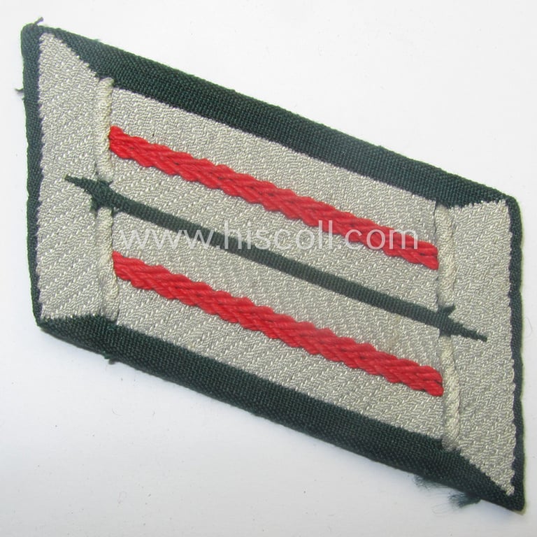 Pair of WH (Heeres) later-war-pattern, officers'-type collar-tabs (ie. 'Kragenspiegel für Offiziere') as entirely executed in 'BeVo'-weave pattern as was intended for an officer serving within the: '(Sturm)Artillerie-Trpn.'