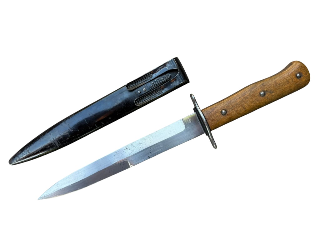 German WWII Stiefelmesser