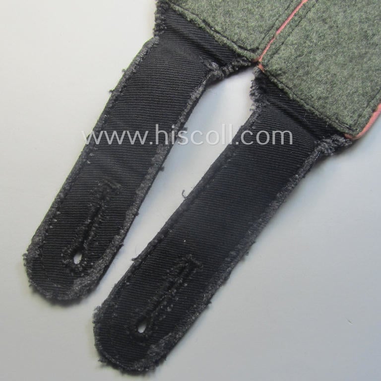 Superb - and fully matching! - pair of Waffen-SS (ie. 'SS-Panzer') EM-type shoulderstraps (as was amongst others used on the black-coloured 'wrap-around'-tunics) as was intended for usage by a: 'Soldat der SS-Panzer-Trpn.'