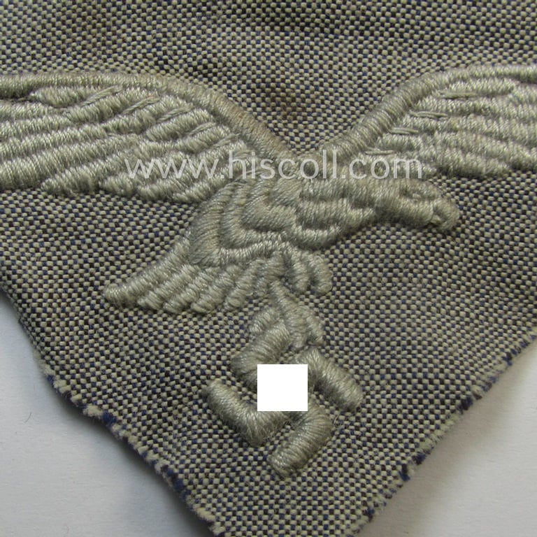 WH (Luftwaffe) enlisted-mens'- (ie. NCO-) pattern, summer-shirt breast-eagle as was specifically intended for usage on the bluish-grey- (ie. 'blaumelliertes') summer-shirts (ie. 'Hemden')
