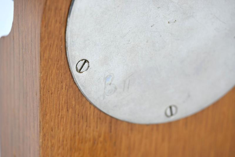 German LW Stations uhr/ Funkraum uhr FL25591
