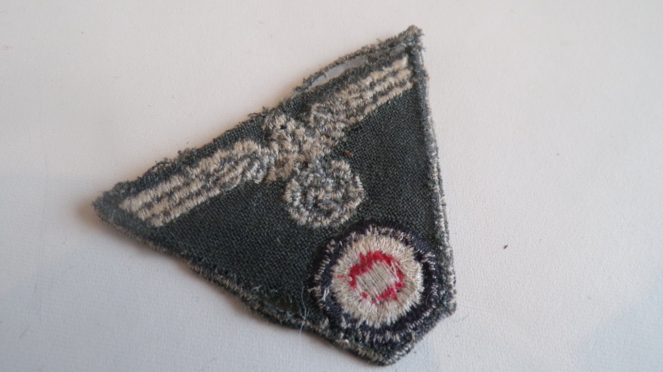 Cap removed M43 cap trapezoid