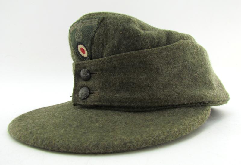 Wehrmacht (Heer) field cap ‘Einheitsfeldmütze’with RBNr. 1944