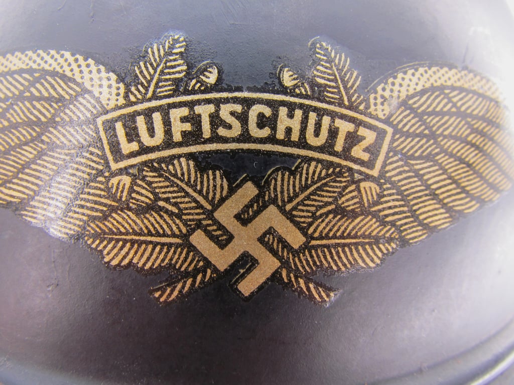 Luftschutz Gladiator Helmet – Excellent - Mint Condition