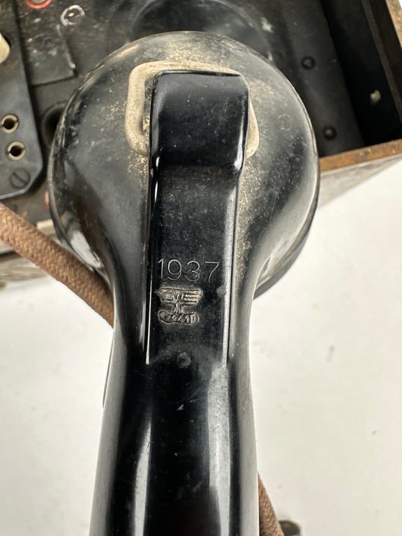 Nice original German WW2 FF33 Field Telephone (Feldfernsprecher 33) 1937