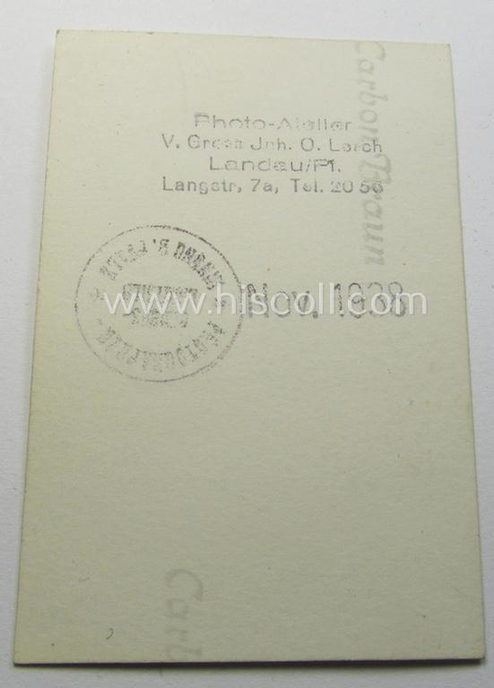 Superb - and exceedingly rarely found! - multi-coloured, N.S.D.A.P.-related arm-patch as was intended for - and truly worn by! - a particant within the: 'RFS' (or: 'Reichs-Führer-Schule') and that comes with an accompanying photo of the bearer