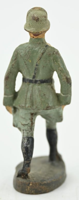 German Elastolin Toy Figure 'Officer'