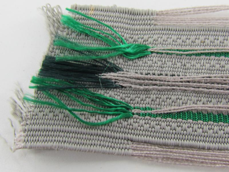 Single Bevo Wehrmacht ( Heer ) Gebirgsjäger Collar Tab