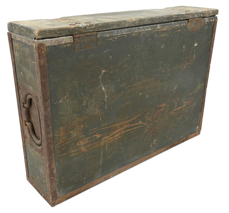 German WH Artillery Ammunition Box