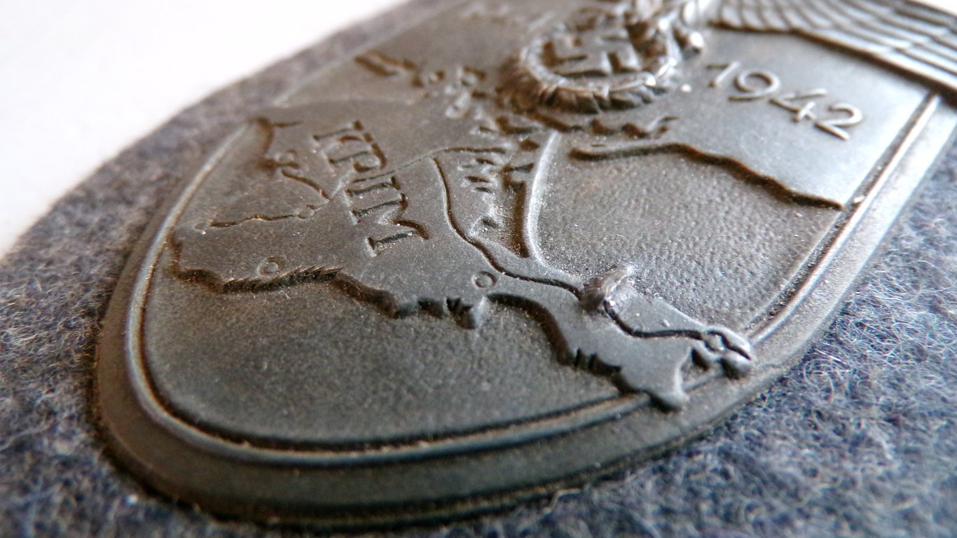 Krimschild 1941-1942 by Souval